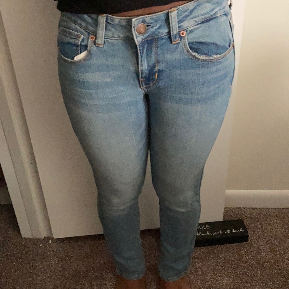 American Eagle skinny jeans